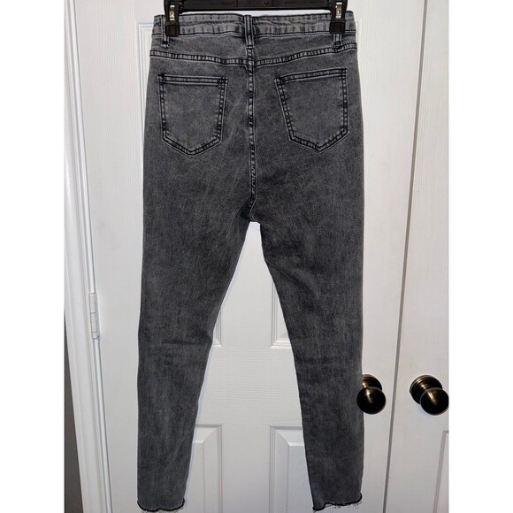 Medium Black Distressed Jeans - Picture 3 of 3